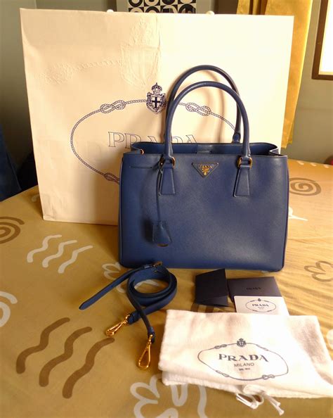 Prada Lux Saffiano BN1874 Review + Authenticate your Prada